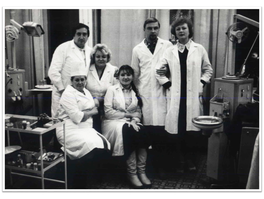 Кабинет 206, первые стоматологические установки УС-30, 1987 год